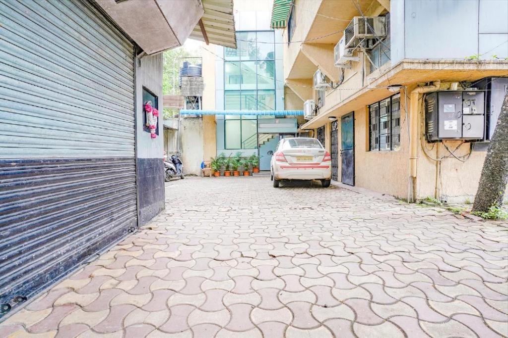 Hotel Gandharva Residency Swargate Pune Exterior foto